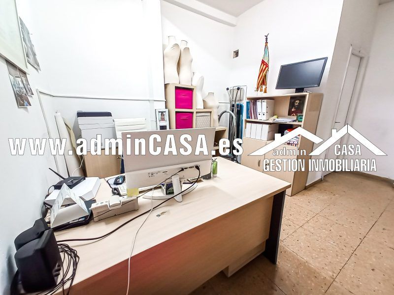 Traspaso de tienda de lencería en Valencia consolidada con más de 30 años de funcionamiento