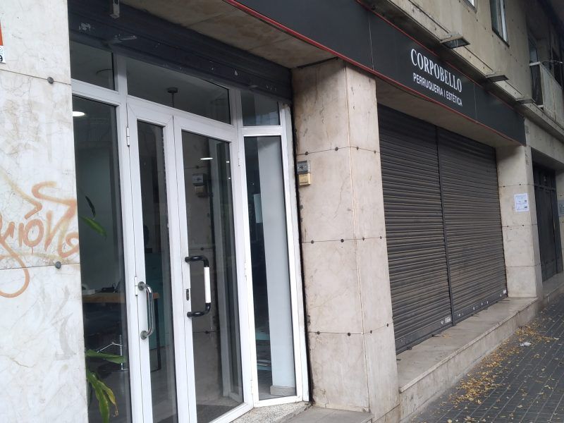 Traspaso peluquería y estética Badalona