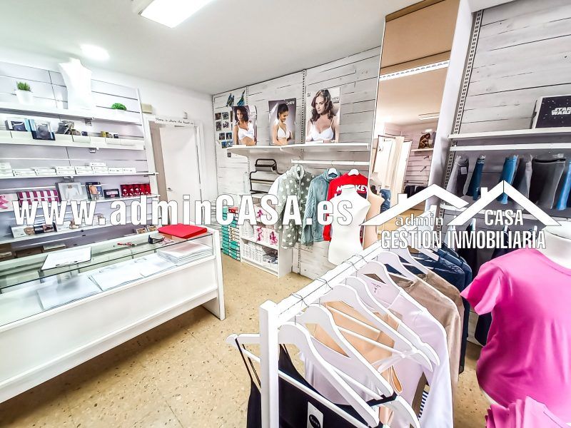 Traspaso de tienda de lencería en Valencia consolidada con más de 30 años de funcionamiento
