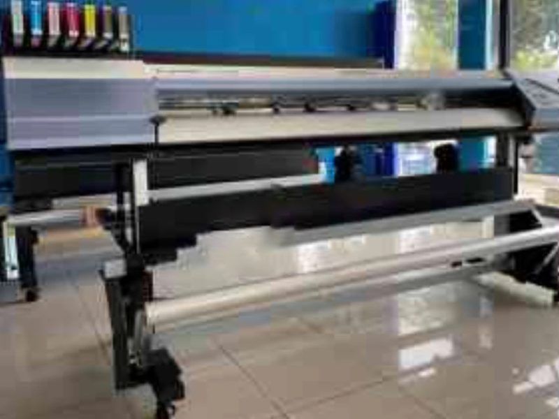 MARCA DE MODA Y TRASPASO FÁBRICA DE CORTE Y CONFECCIÓN TEXTIL