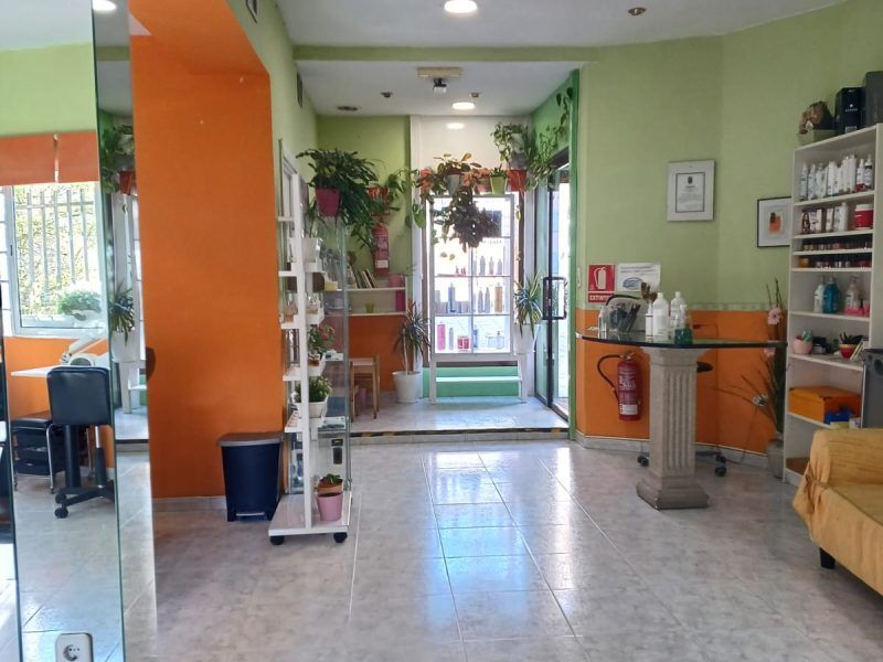 TRASPASO DE NEGOCIO DE PELUQUERÍA Y ESTÉTICA POR JUBILACIÓN