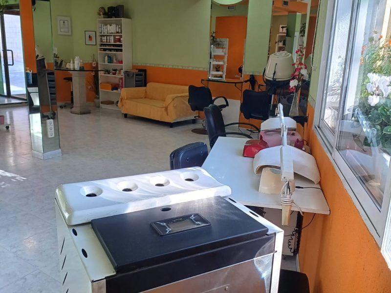 TRASPASO DE NEGOCIO DE PELUQUERÍA Y ESTÉTICA POR JUBILACIÓN