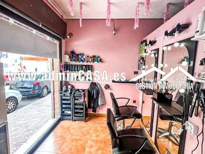 SE TRASPASA CENTRO DE BELLEZA EN TORREVIEJA