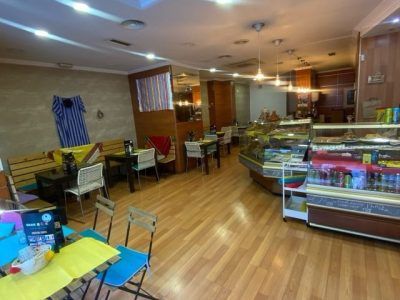 SE TRASPASA Cafetería/snack en excelente zona de Paterna