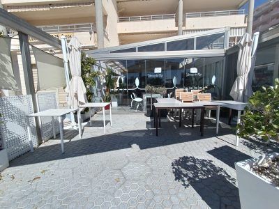 Traspaso restaurante Frente a la playa en Peñíscola: Oportunidad Única