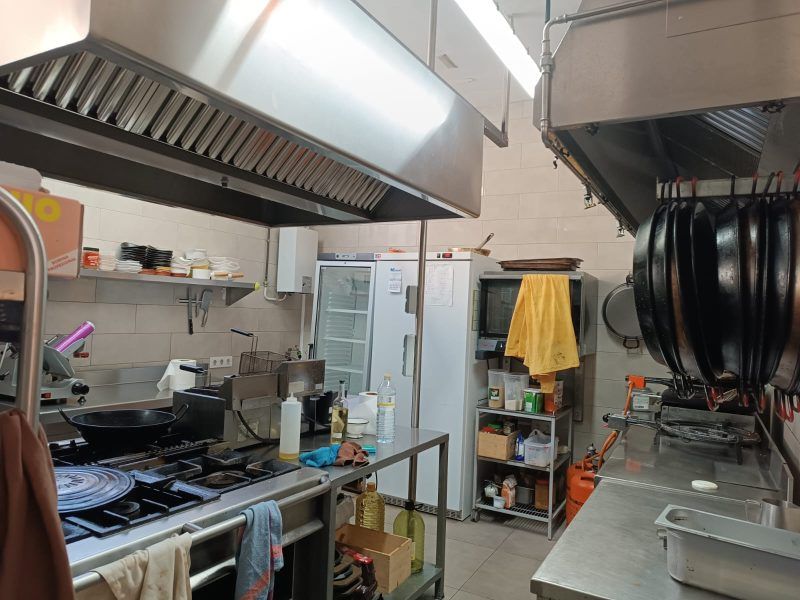 Traspaso restaurante Frente a la playa en Peñíscola: Oportunidad Única