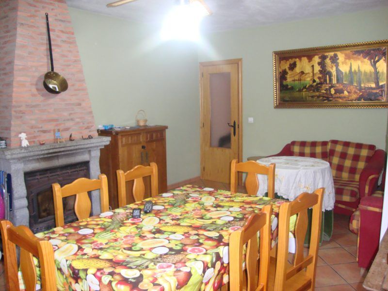 Se alquila casa de campo