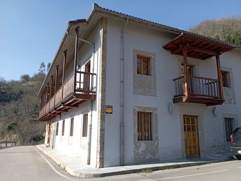 traspaso de hotel en funcionamiento Pola de Lena