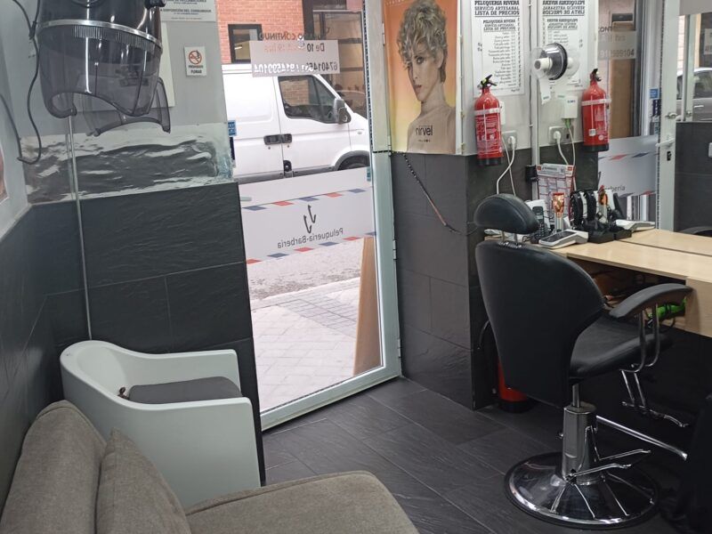 Traspaso Peluquería Barbería