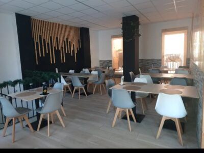 Se traspasa restaurante pizzeria en la universidad