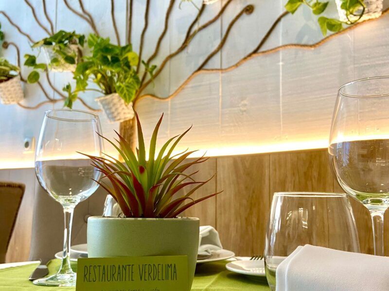Se traspasa restaurante por traslado