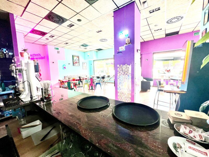 Oportunidad Única de Traspaso de Bar-Cafetería en Jerez