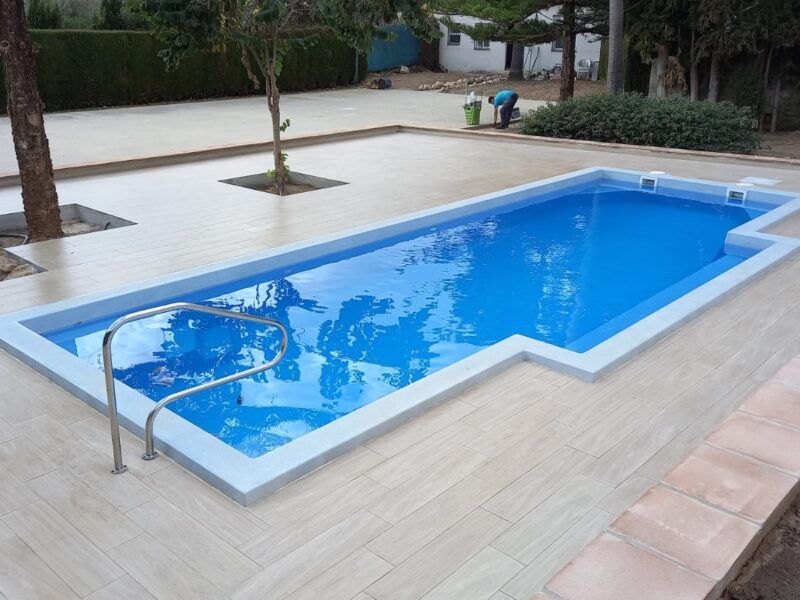 Suministro e instalación de Depuradoras de Oxidación Total, depósitos y piscinas de poliéster en la Costa del Sol 🔹¡Gran Oportunidad!🔹
