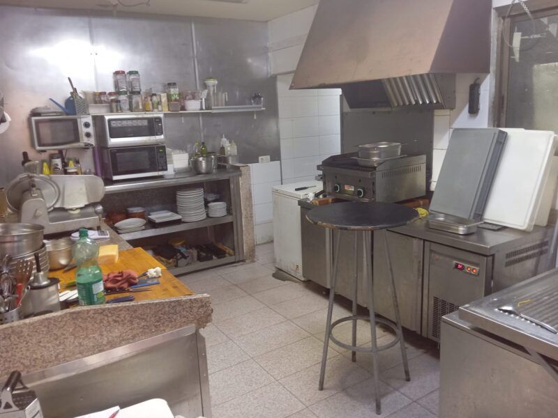 Restaurante con licencia c3 en venta