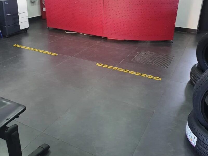Se vende taller mecánico funcionando en Algeciras