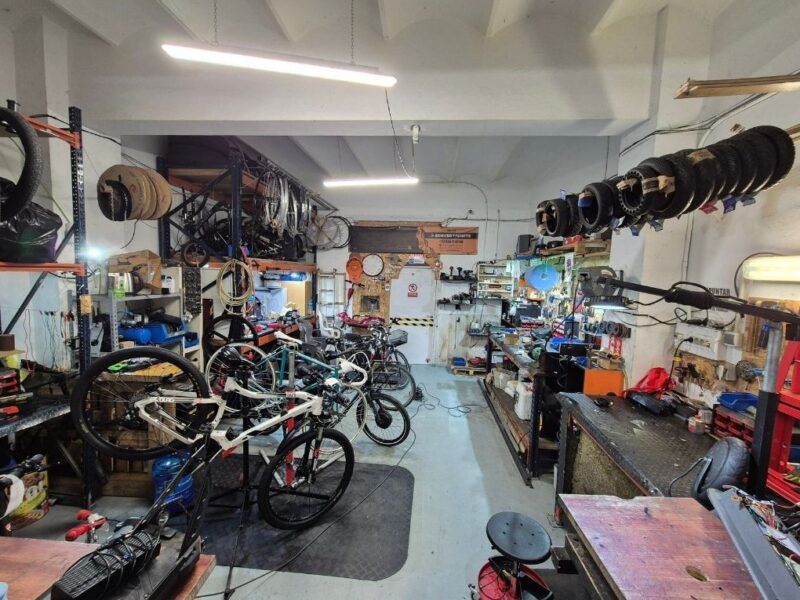 Traspaso Taller Bicis y Patinetes