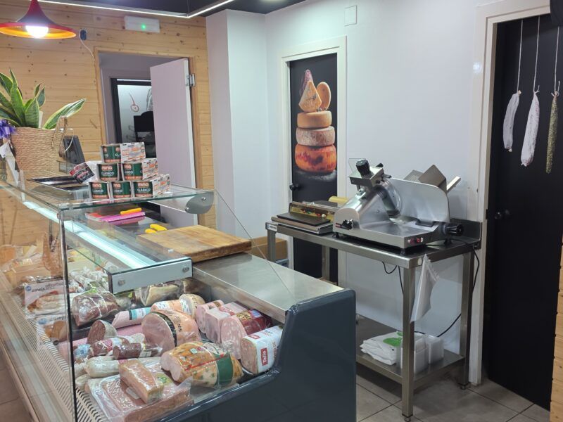 Traspaso carniceria charcuteria rentable