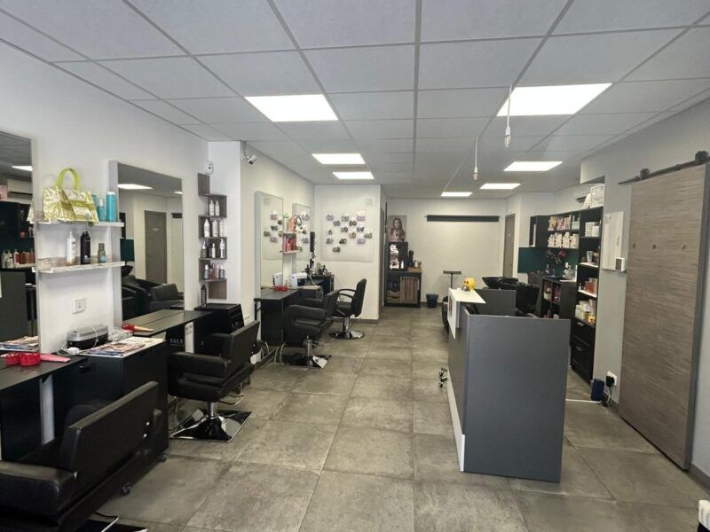 Salón de Peluquería/ Hair Studio