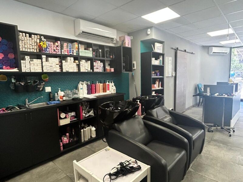 Salón de Peluquería/ Hair Studio