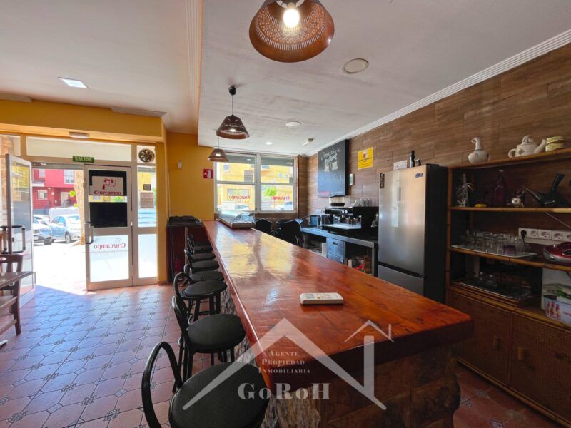 SE VENDE LOCAL DE HOSTELERÍA